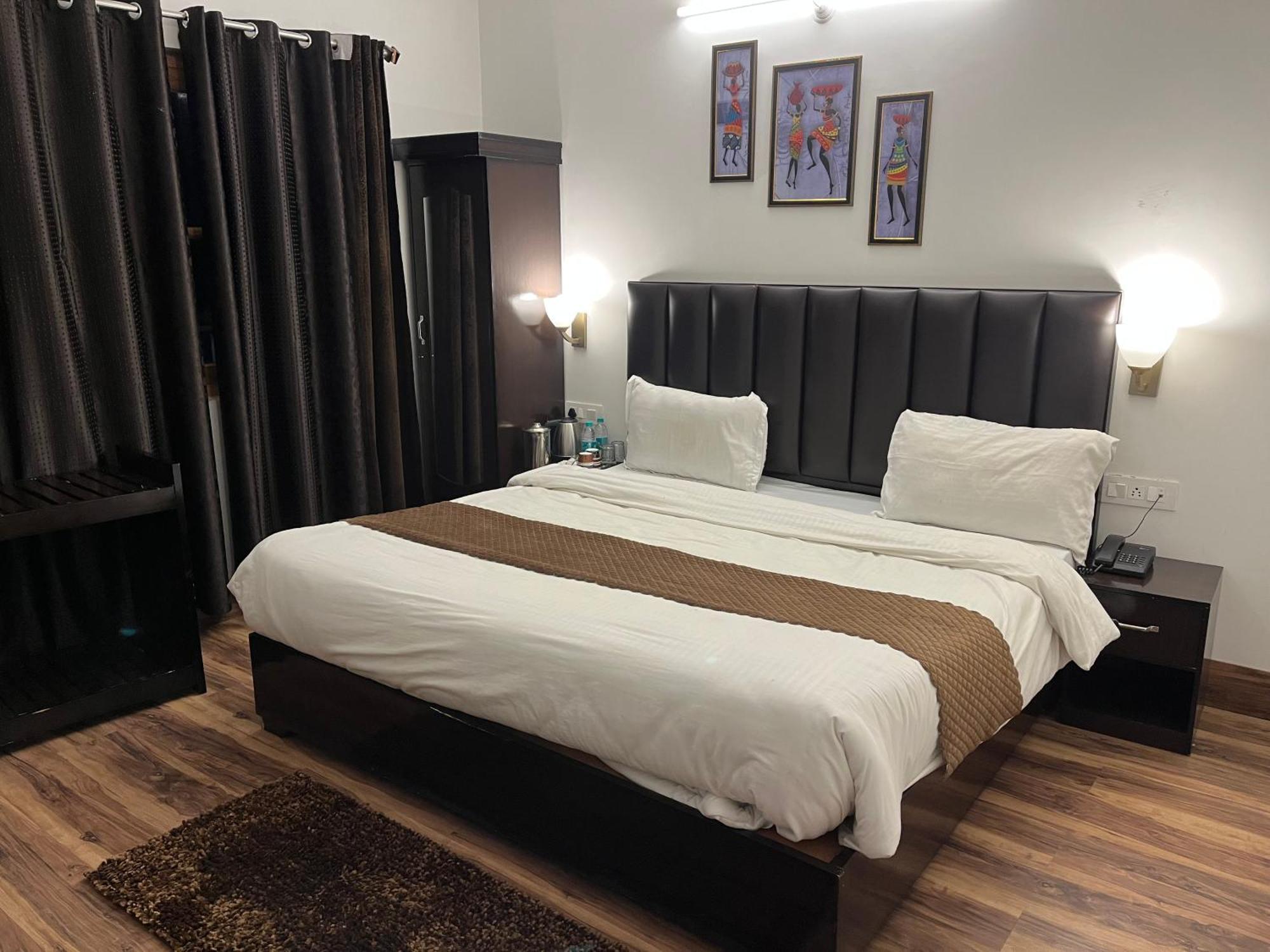 Cedar Woods Resort By Heyan Hotels Nainital Buitenkant foto