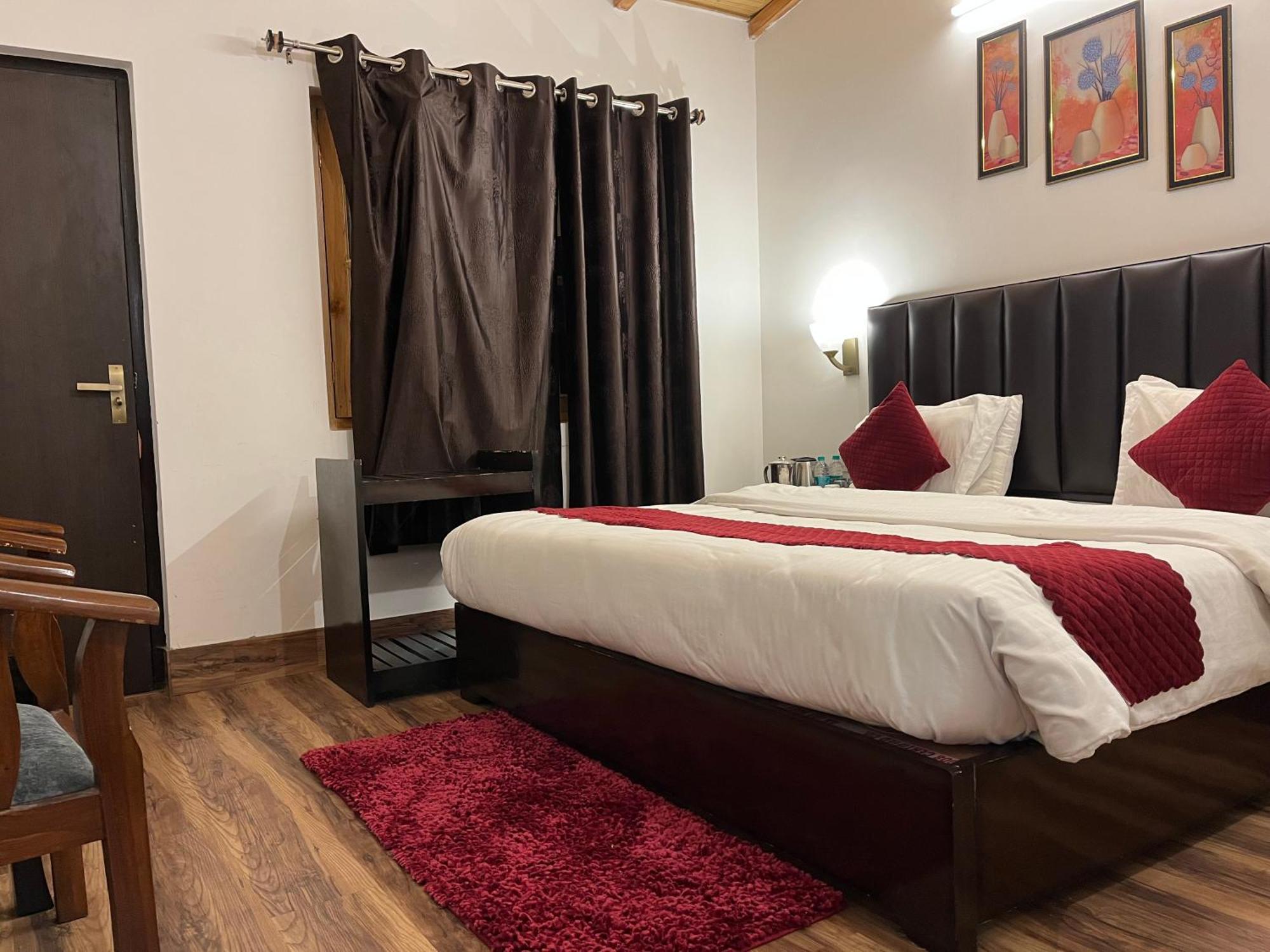 Cedar Woods Resort By Heyan Hotels Nainital Buitenkant foto