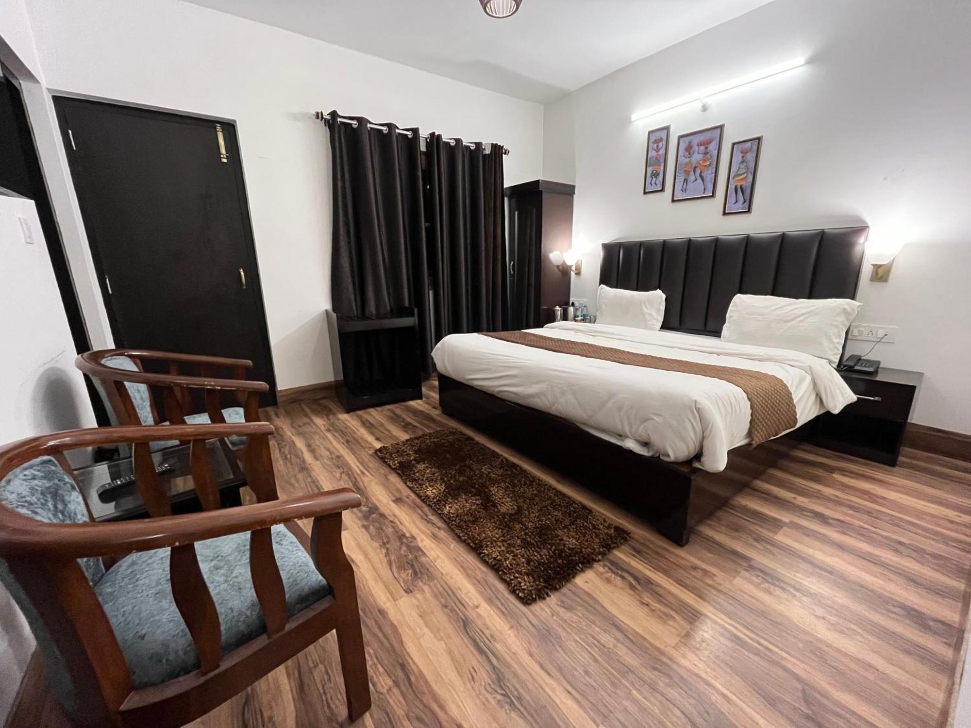 Cedar Woods Resort By Heyan Hotels Nainital Buitenkant foto